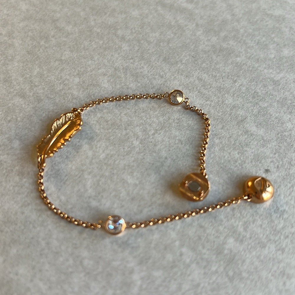Swarovski Black Feather Pink-Gold Bracelet - Picture 5 of 7